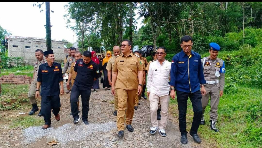 KABUPATEN SOLOK PENANAMAN 3000 BIBIT MANGGIS 